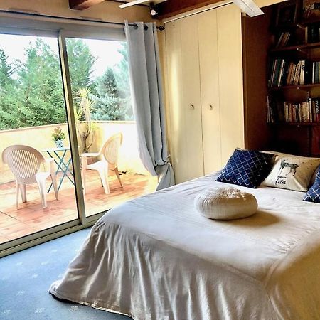 شقة Serenity Chambre D'Hote Au Calme Des Maitres Tibetains Y Ont Sejourne 15 Mn Des Plages موجا المظهر الخارجي الصورة